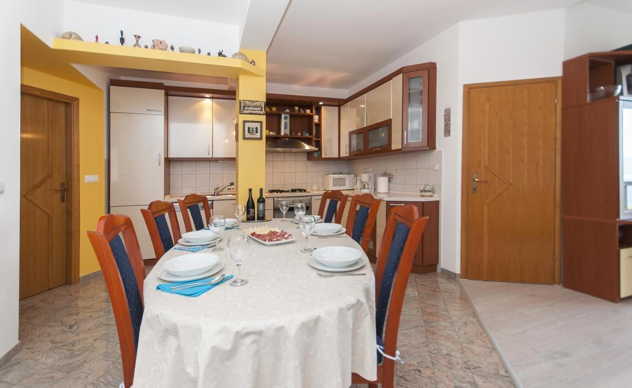 Apartment Brajki أوميس المظهر الخارجي الصورة